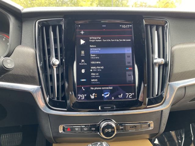 Used 2018 Volvo V90 T6 Cross Country w/ Protection Package image 21