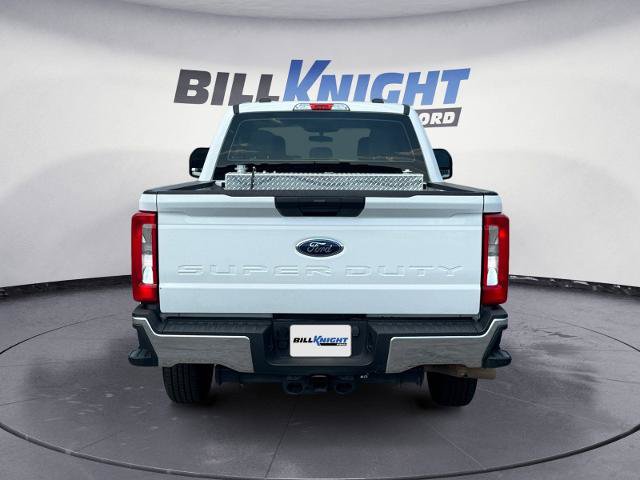 Certified 2024 Ford F250 XL w/ XL Chrome Package AWD/4WD image 4