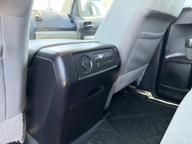 Used 2019 Toyota Sequoia SR5 AWD/4WD image 18