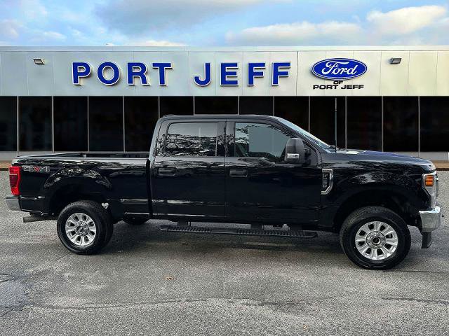 Certified 2022 Ford F250 XLT w/ Snow Plow Prep Package image 4