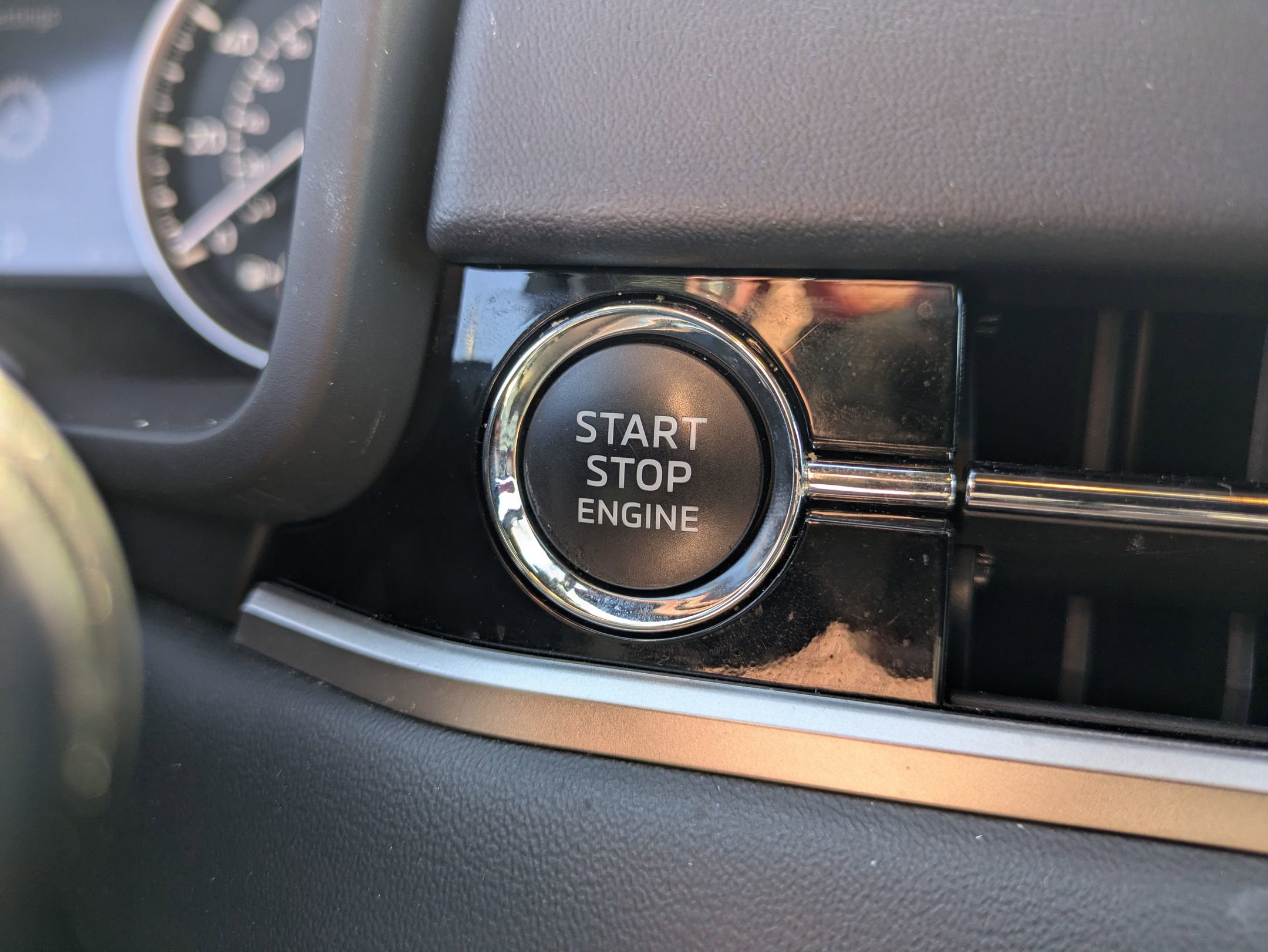 Used 2022 Mitsubishi Outlander SE image 21