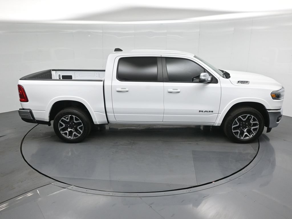 Used 2025 RAM 1500 Laramie AWD/4WD image 41