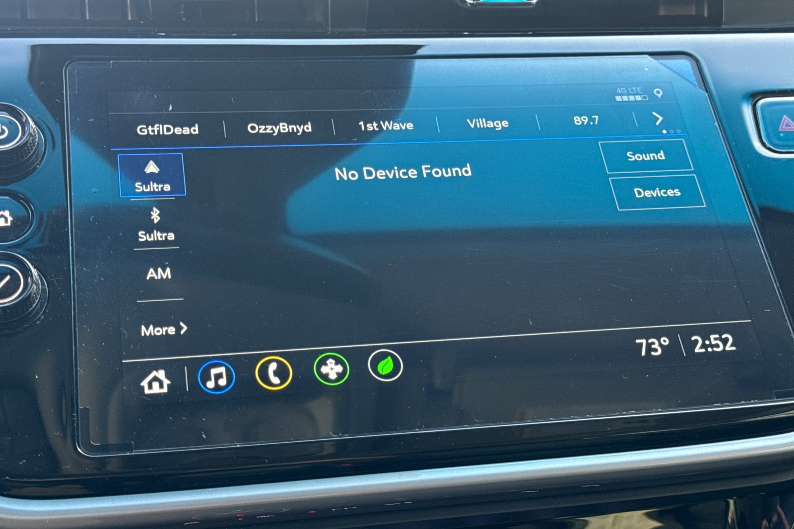 Used 2023 Chevrolet Bolt LT w/ Infotainment Package FWD image 26