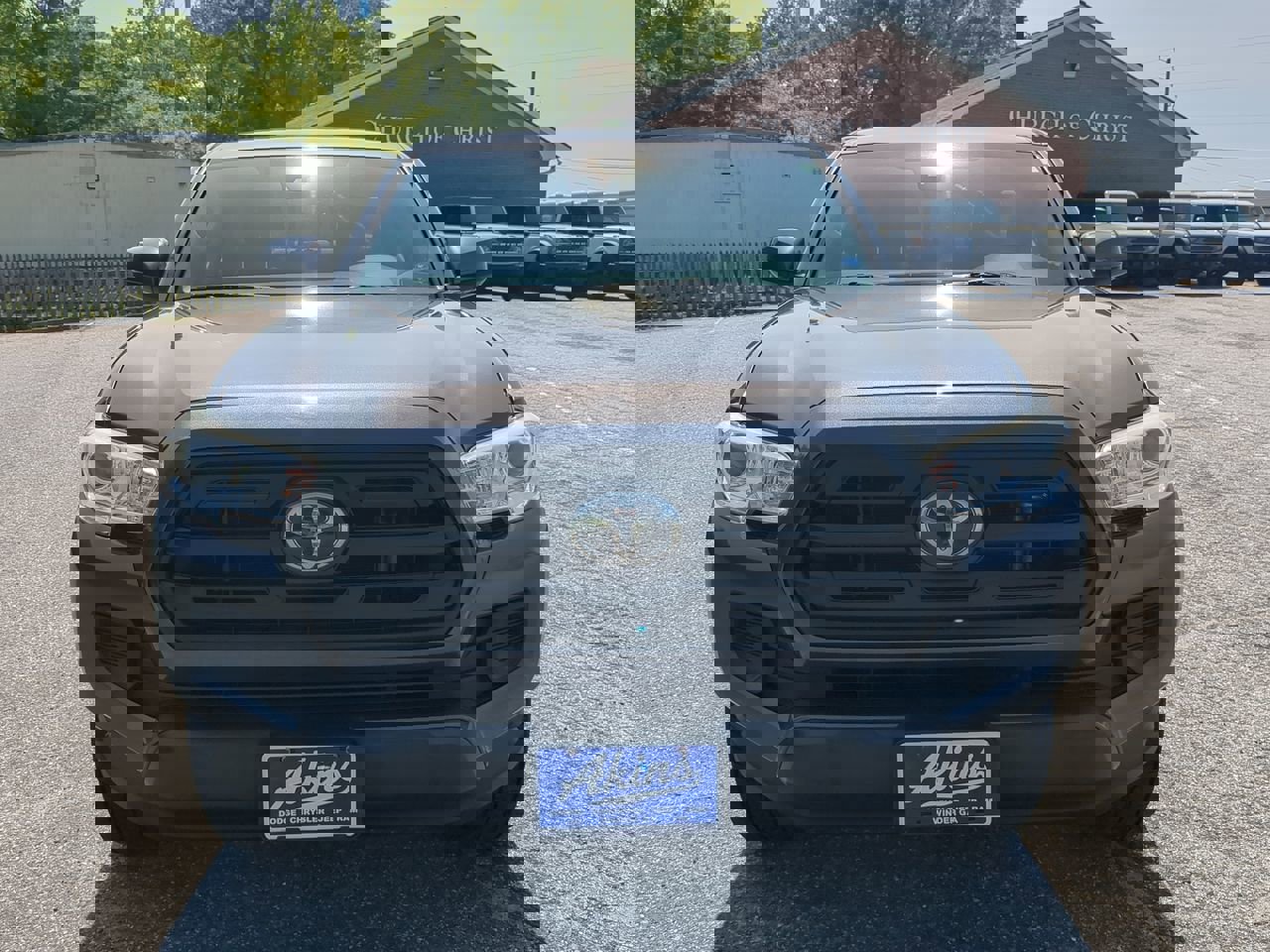 Used 2018 Toyota Tacoma SR w/ SR Convenience Package image 7