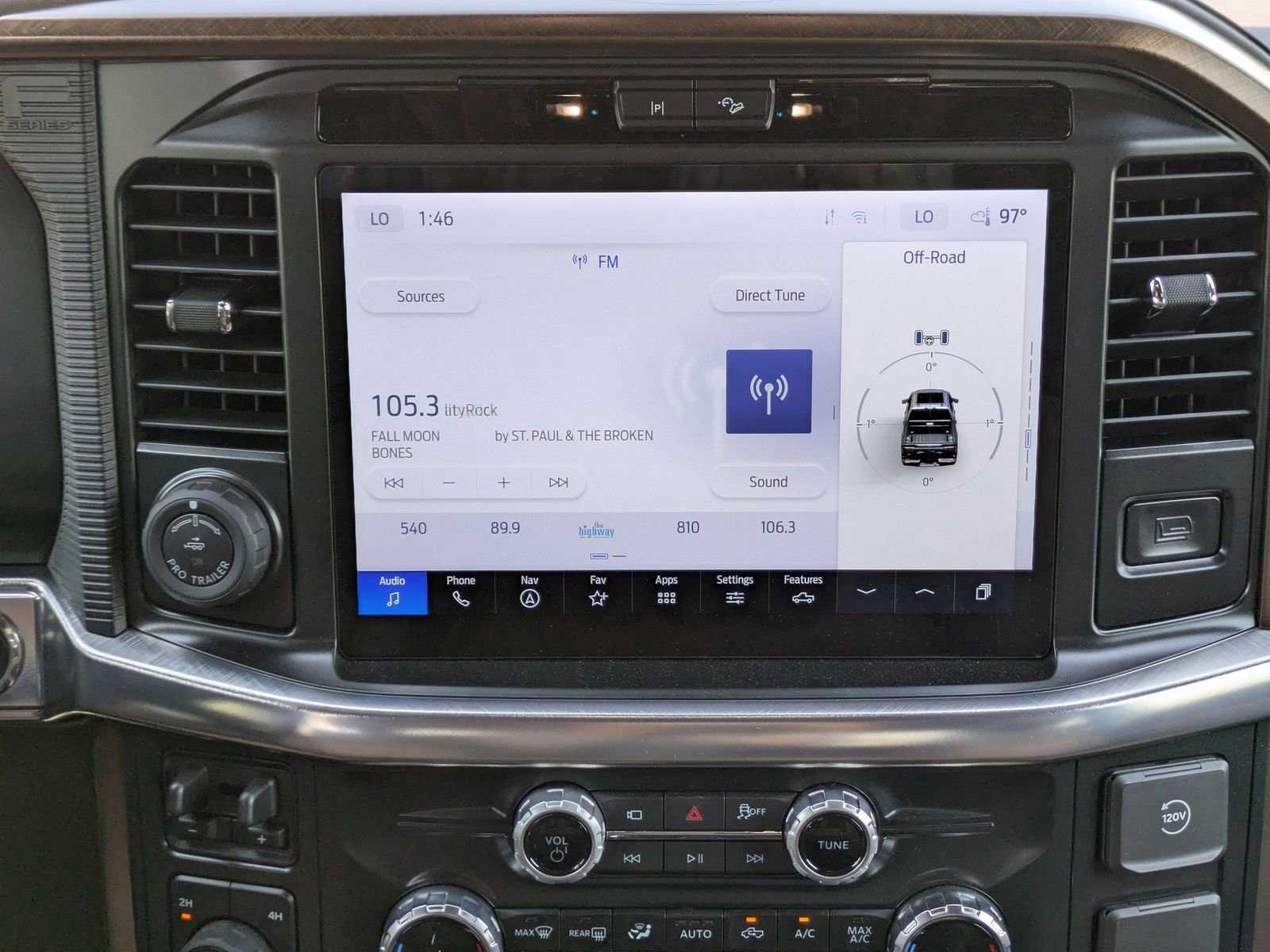 Certified 2025 Ford F150 King Ranch w/ FX4 Off-Road Package image 9