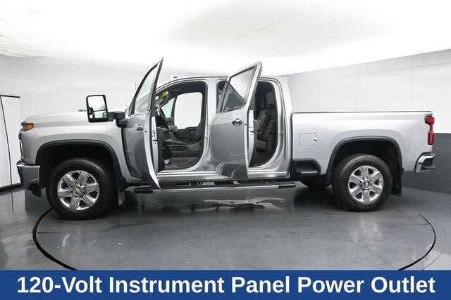 Used 2022 Chevrolet Silverado 3500 LTZ AWD/4WD image 33
