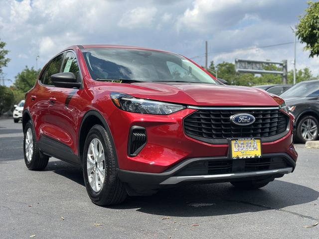 Certified 2023 Ford Escape Active w/ Tech Pack #1 AWD/4WD image 48
