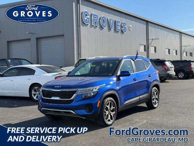 Used 2023 Kia Seltos EX image 4