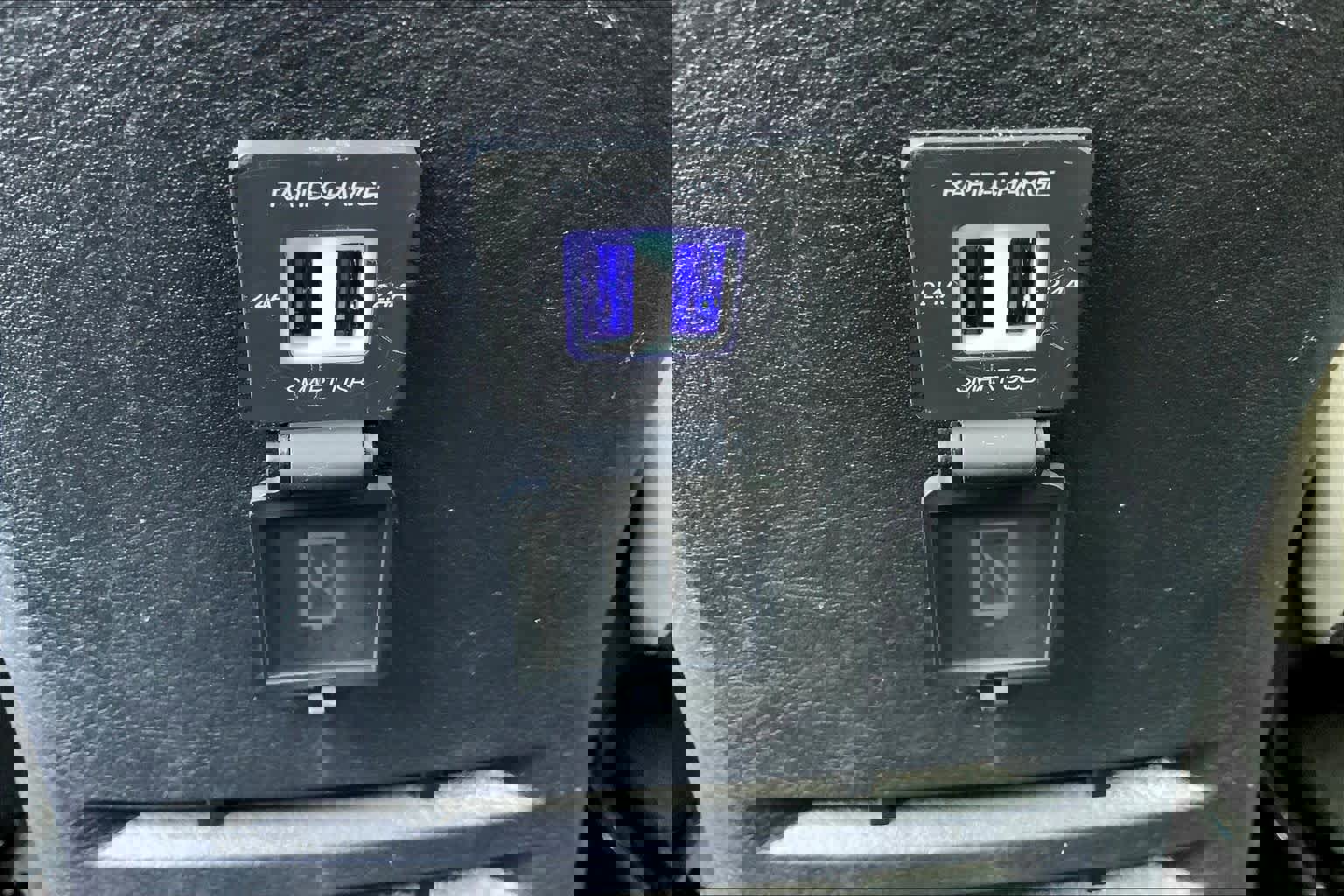 Used 2022 Toyota Tacoma SR image 32