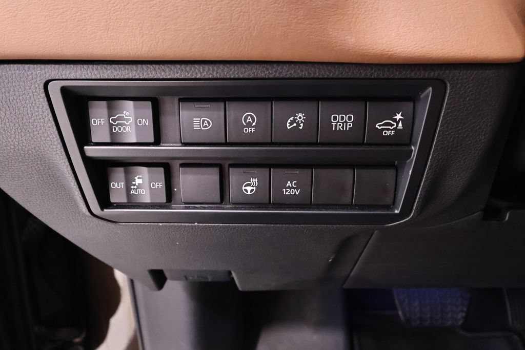 Used 2023 Toyota Tundra 1794 Edition AWD/4WD image 30