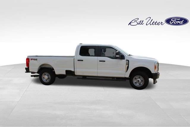 Certified 2023 Ford F350 XL w/ FX4 Off-Road Package AWD/4WD image 4