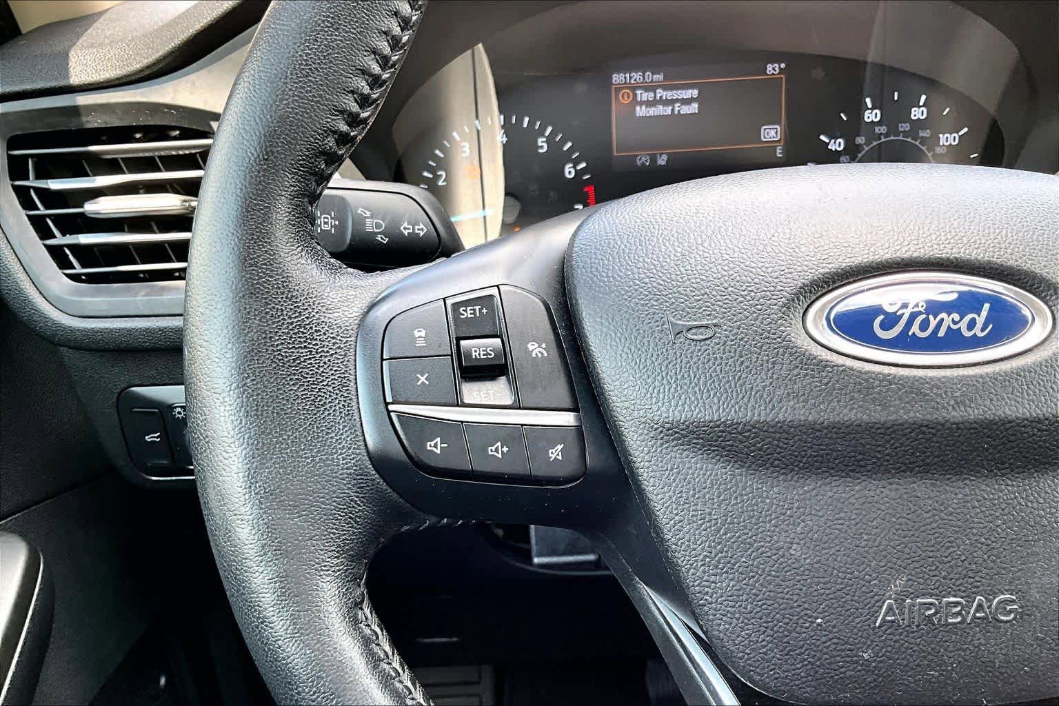 Certified 2020 Ford Escape SEL FWD image 24
