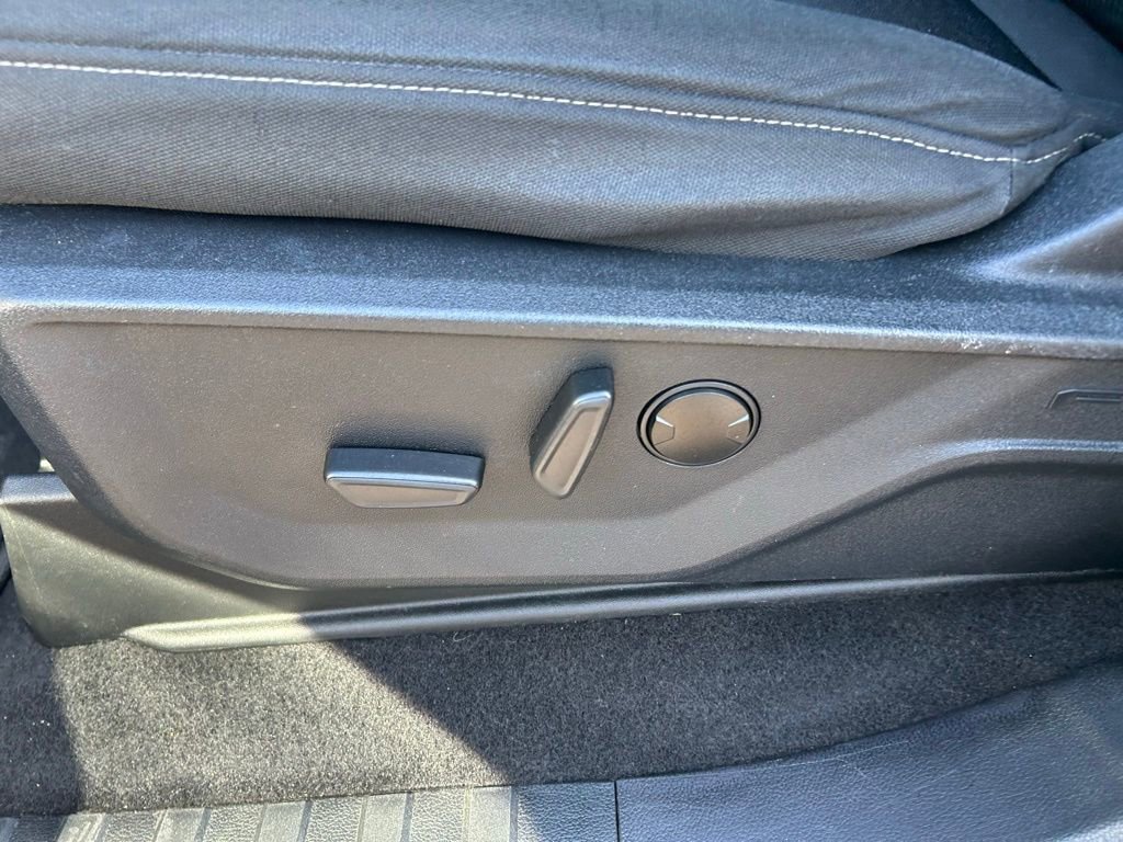 Certified 2023 Ford F150 XLT w/ Equipment Group 302A High image 17