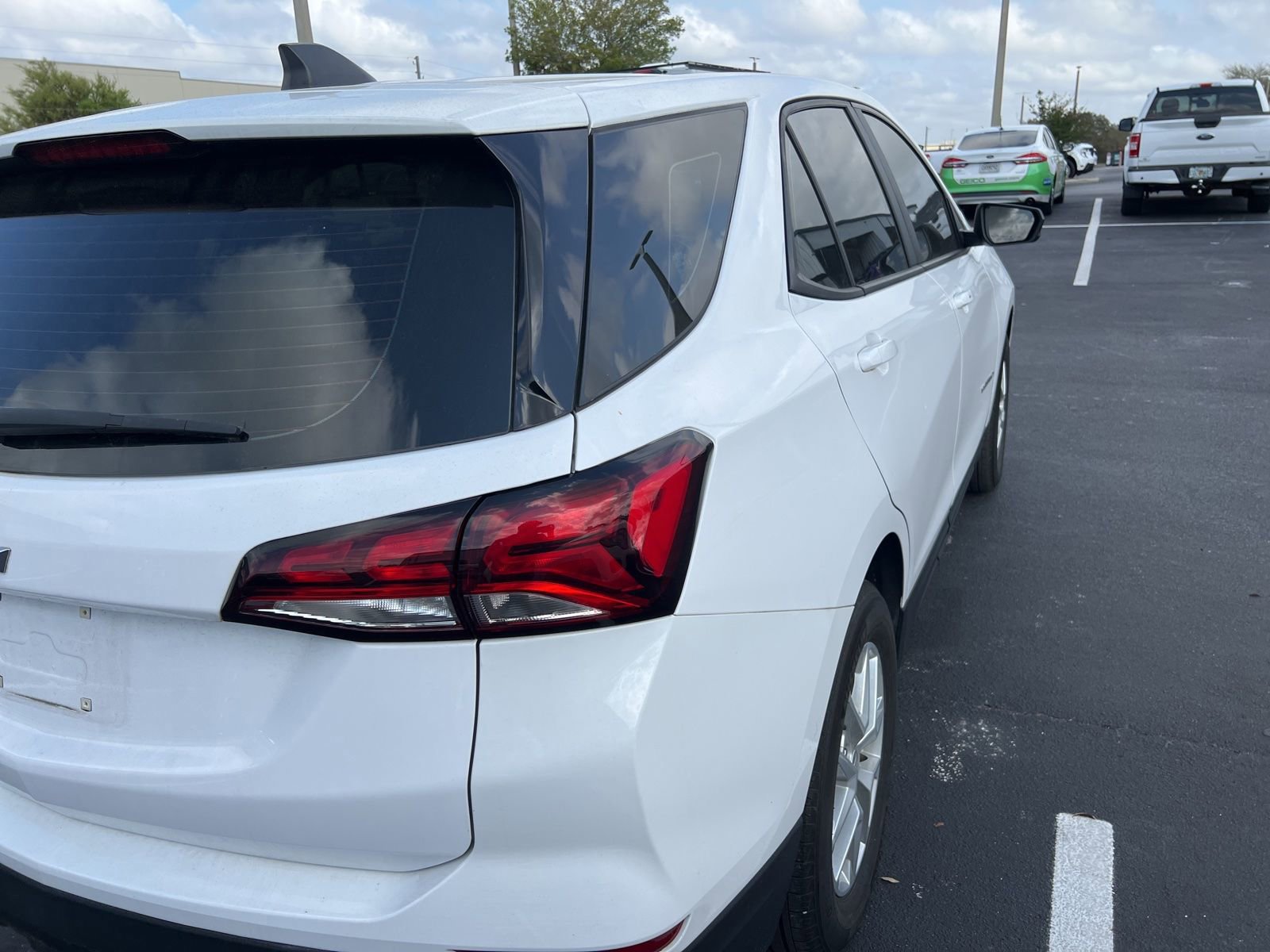 Used 2024 Chevrolet Equinox LS image 8