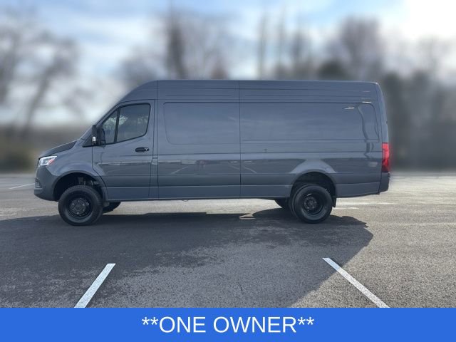 Used 2024 Mercedes-Benz Sprinter 3500 image 3