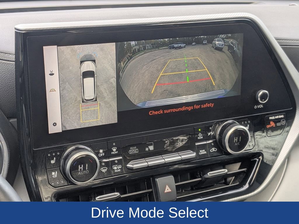 Used 2023 Toyota Highlander Platinum image 23