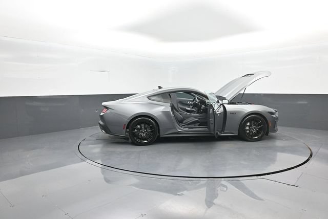 Certified 2025 Ford Mustang GT Premium RWD image 39