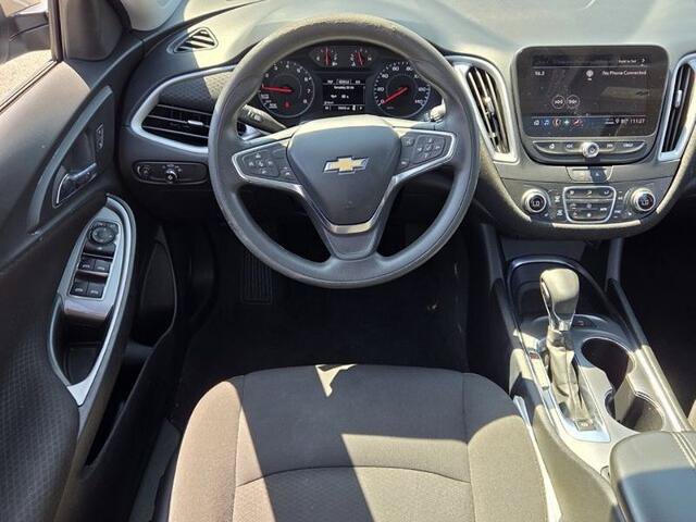 Used 2024 Chevrolet Malibu LT FWD image 7
