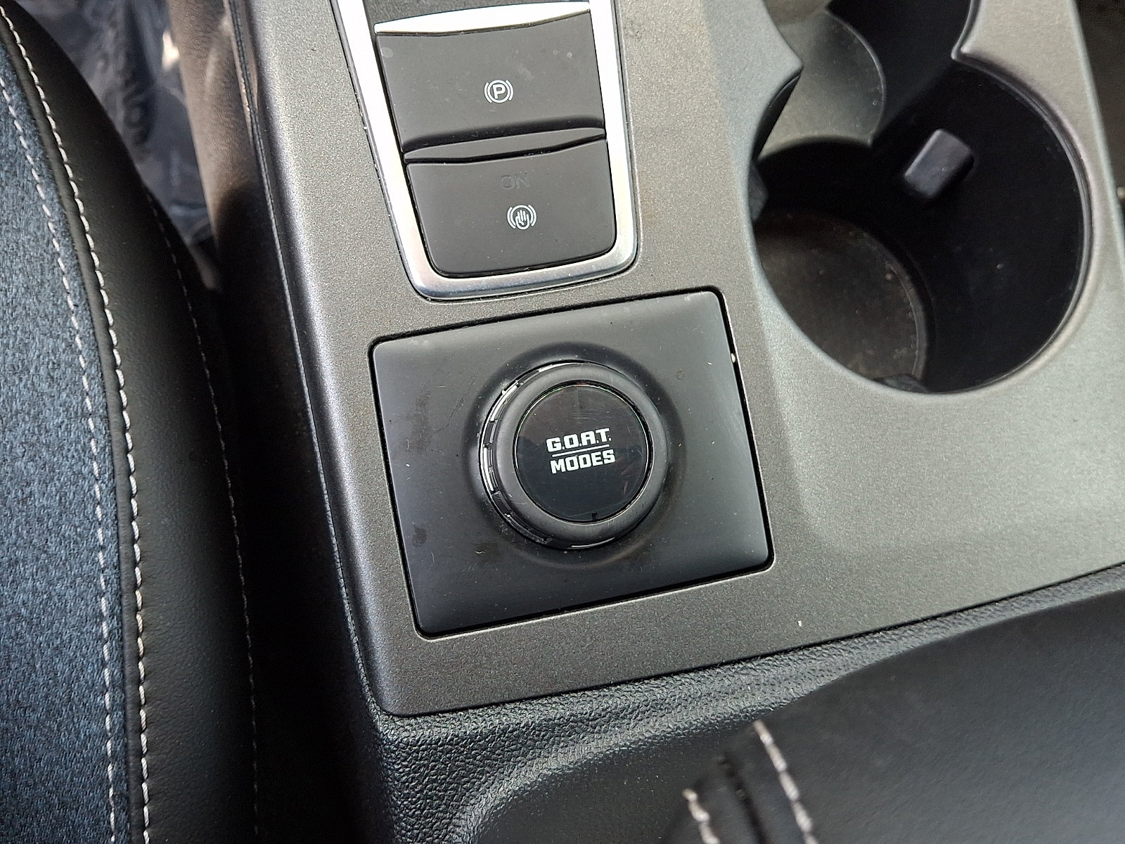 Certified 2025 Ford Bronco Sport Outer Banks w/ Outer Banks Tech Package+ AWD/4WD image 24