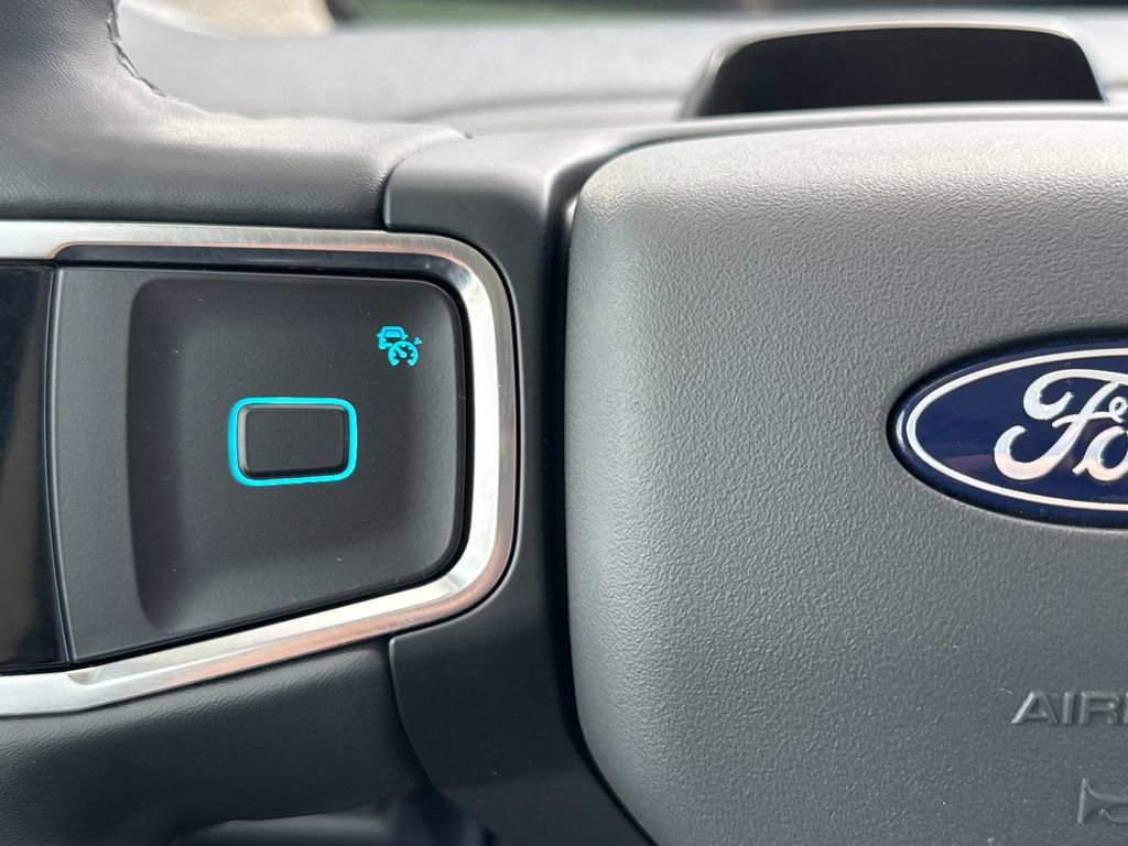 Certified 2025 Ford Expedition Max Active RWD image 16