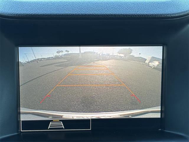 Used 2022 GMC Terrain SLE w/ Driver Convenience Package image 29