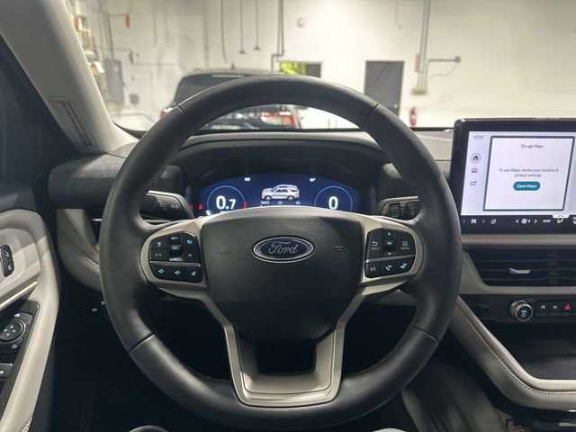 Certified 2025 Ford Explorer Active w/ Active Comfort Package AWD/4WD image 15