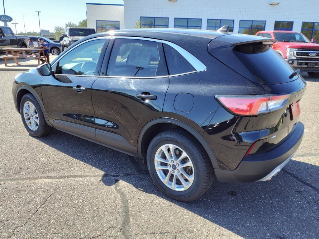 Certified 2022 Ford Escape SE AWD/4WD video 3