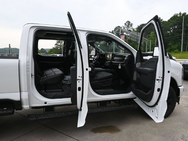 Certified 2025 Ford F350 Lariat w/ Lariat Ultimate Package AWD/4WD image 40