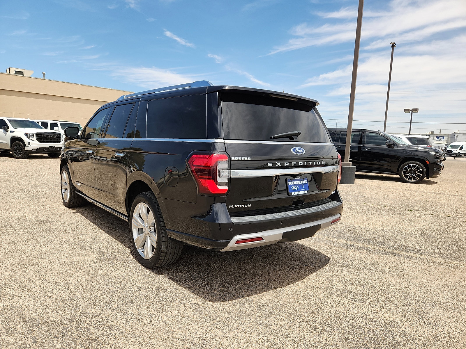 Certified 2023 Ford Expedition Max Platinum RWD image 5