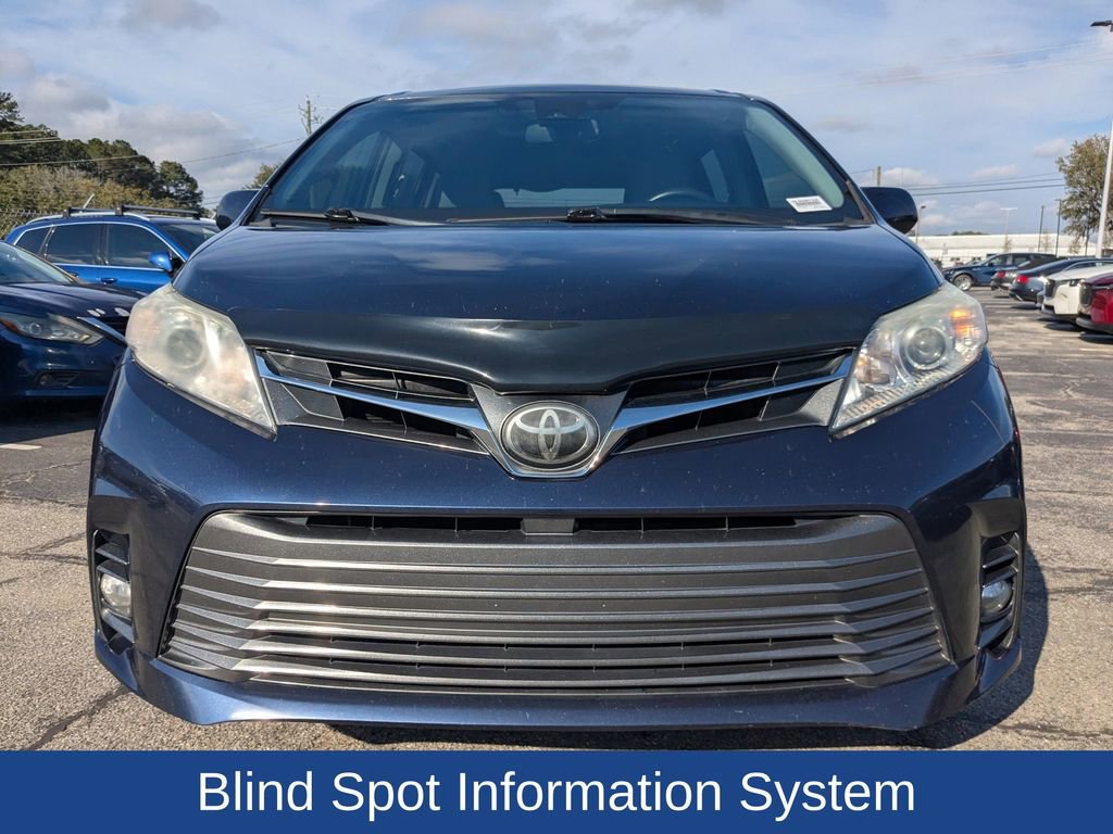 Used 2018 Toyota Sienna XLE Premium image 9