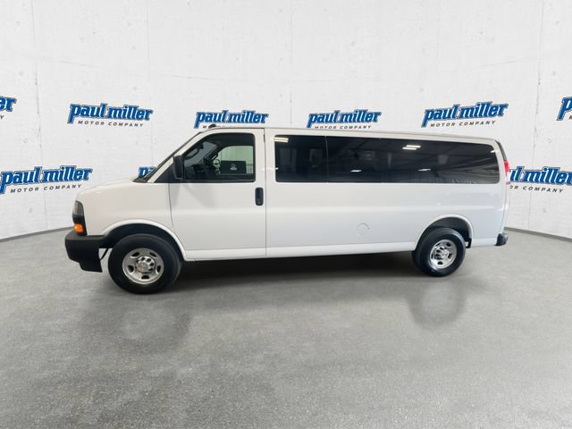 Used 2025 Chevrolet Express 3500 LS RWD image 6