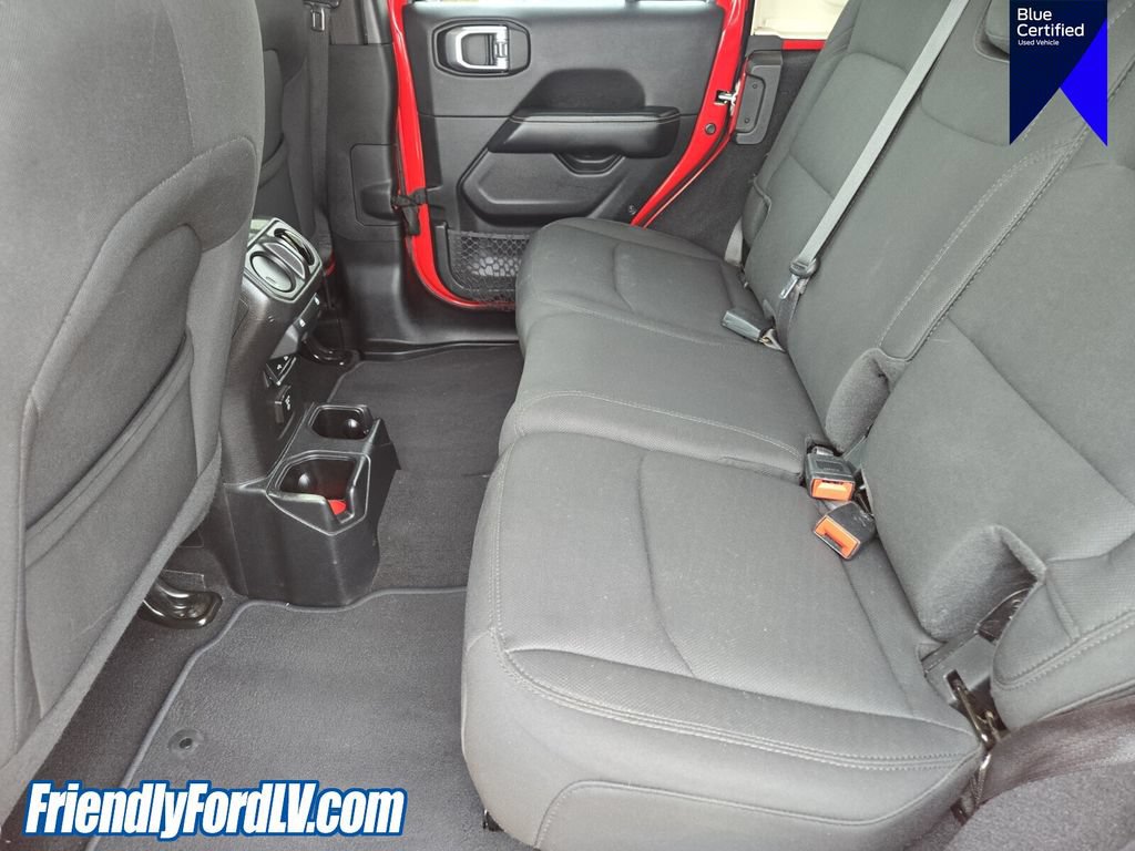 Used 2020 Jeep Wrangler Unlimited Sahara AWD/4WD image 13