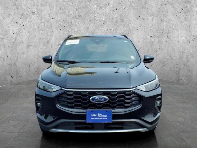 Certified 2025 Ford Escape ST-Line Select AWD/4WD image 2