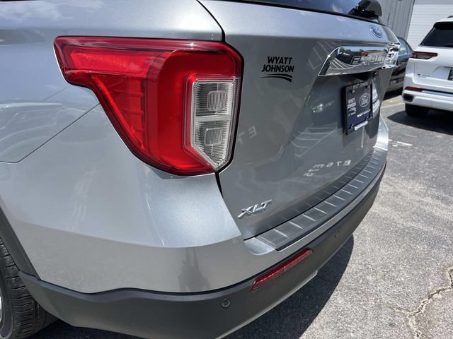 Certified 2023 Ford Explorer XLT w/ Equipment Group 202A AWD/4WD image 10