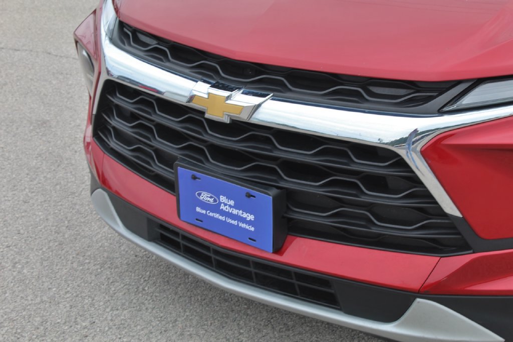 Used 2023 Chevrolet Blazer LT w/ Driver Confidence Package FWD image 7