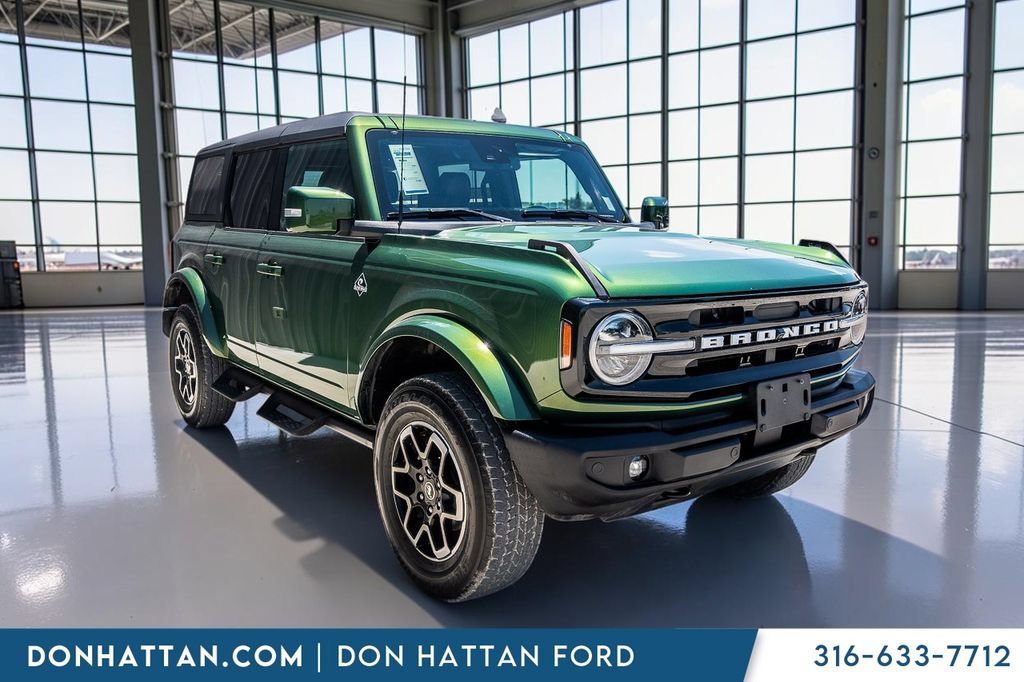 Certified 2024 Ford Bronco Outer Banks AWD/4WD image 31