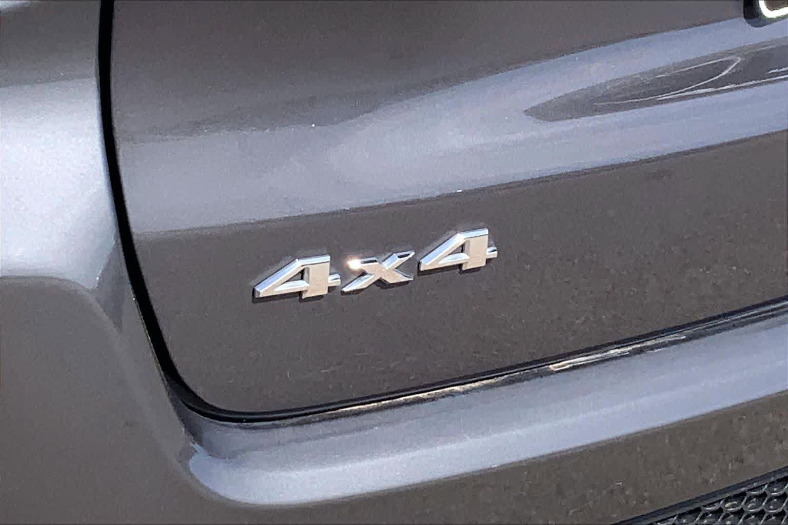 Used 2024 Jeep Compass Sport AWD/4WD image 10