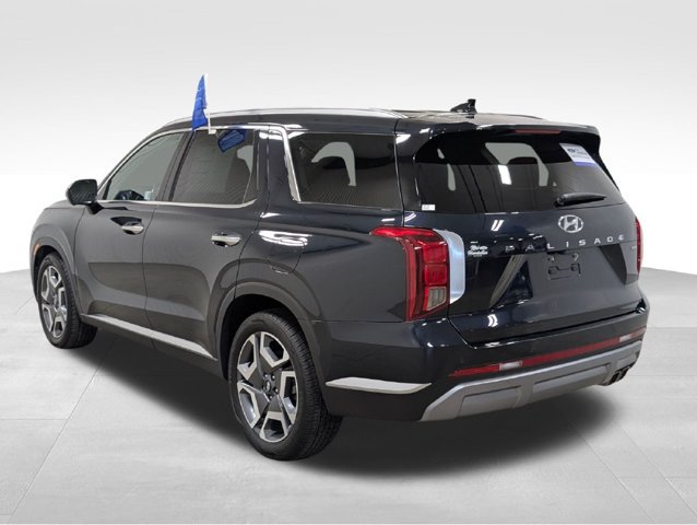 Used 2024 Hyundai Palisade Limited AWD/4WD image 27