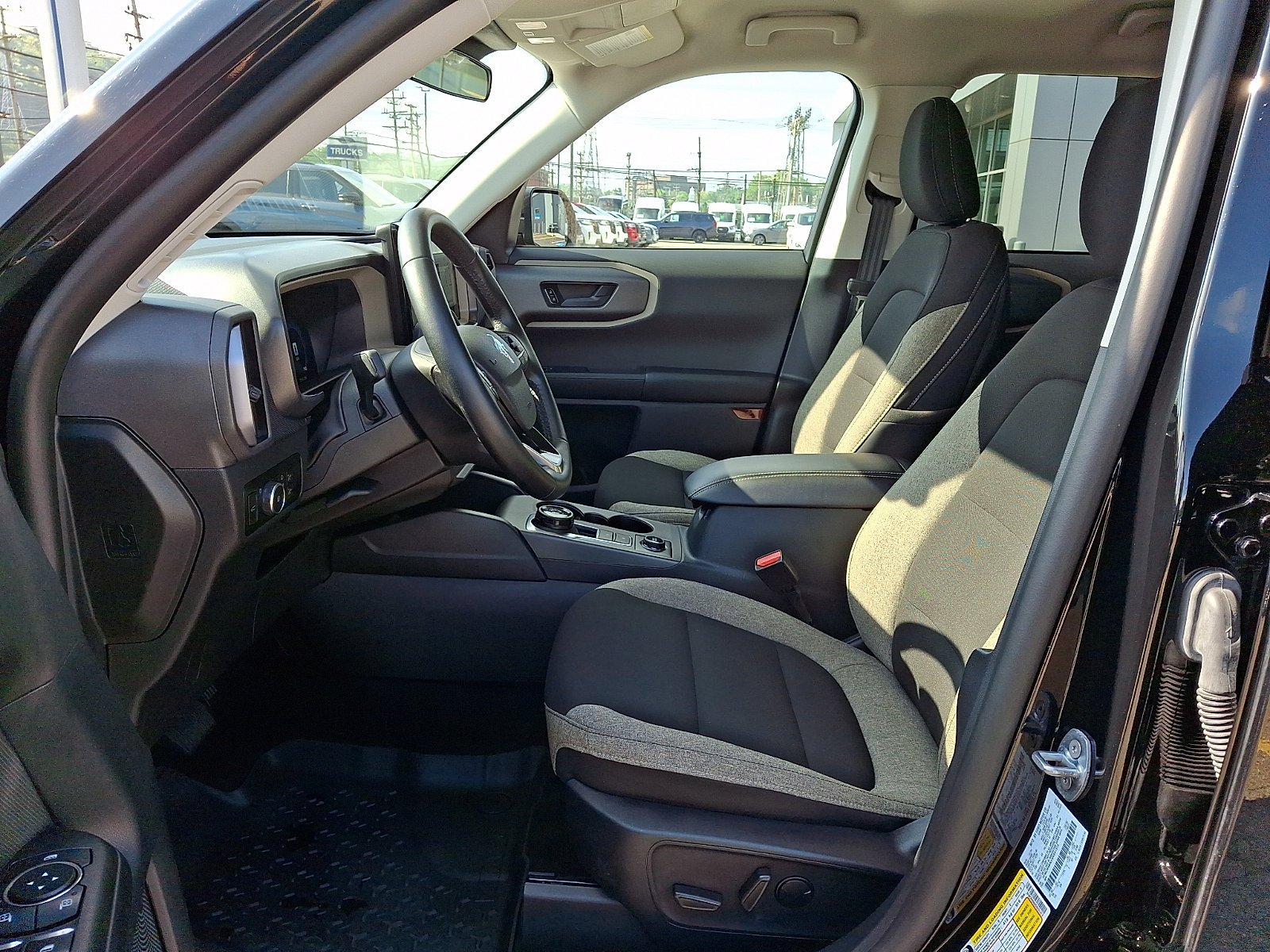 Certified 2025 Ford Bronco Sport Big Bend w/ Convenience Package AWD/4WD image 13