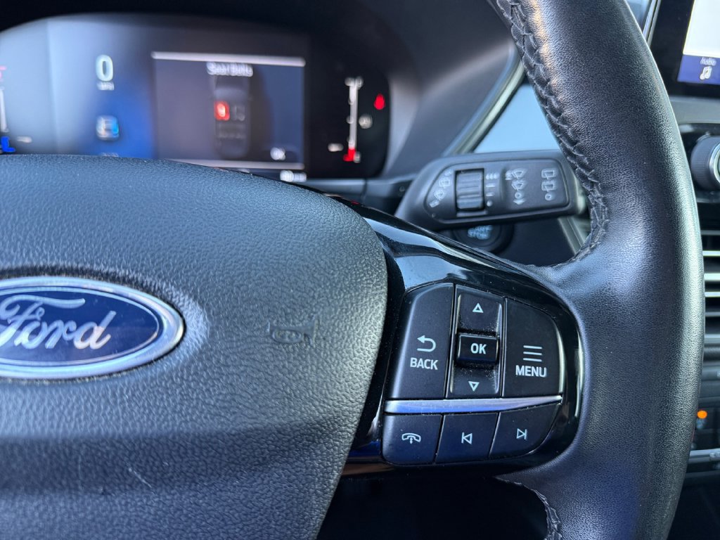 Certified 2023 Ford Escape Active AWD/4WD image 23
