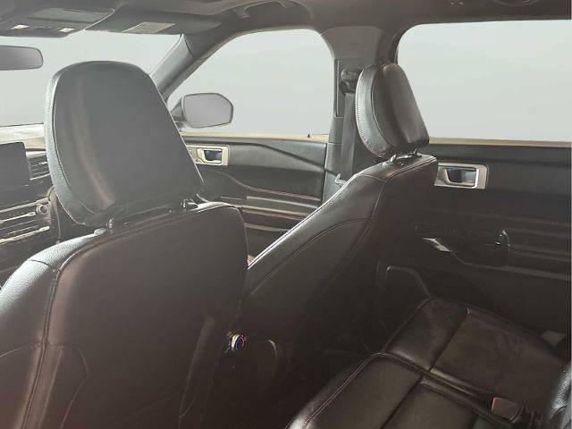 Certified 2022 Ford Explorer ST-Line AWD/4WD image 25