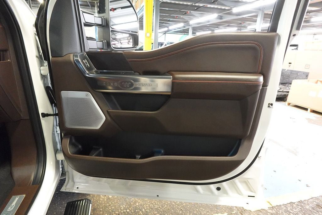 Certified 2025 Ford F450 King Ranch AWD/4WD image 33