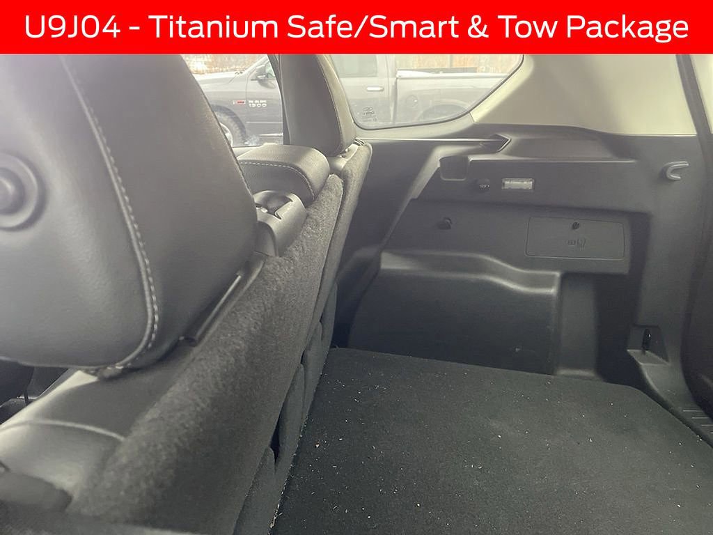 Certified 2019 Ford Escape Titanium image 8