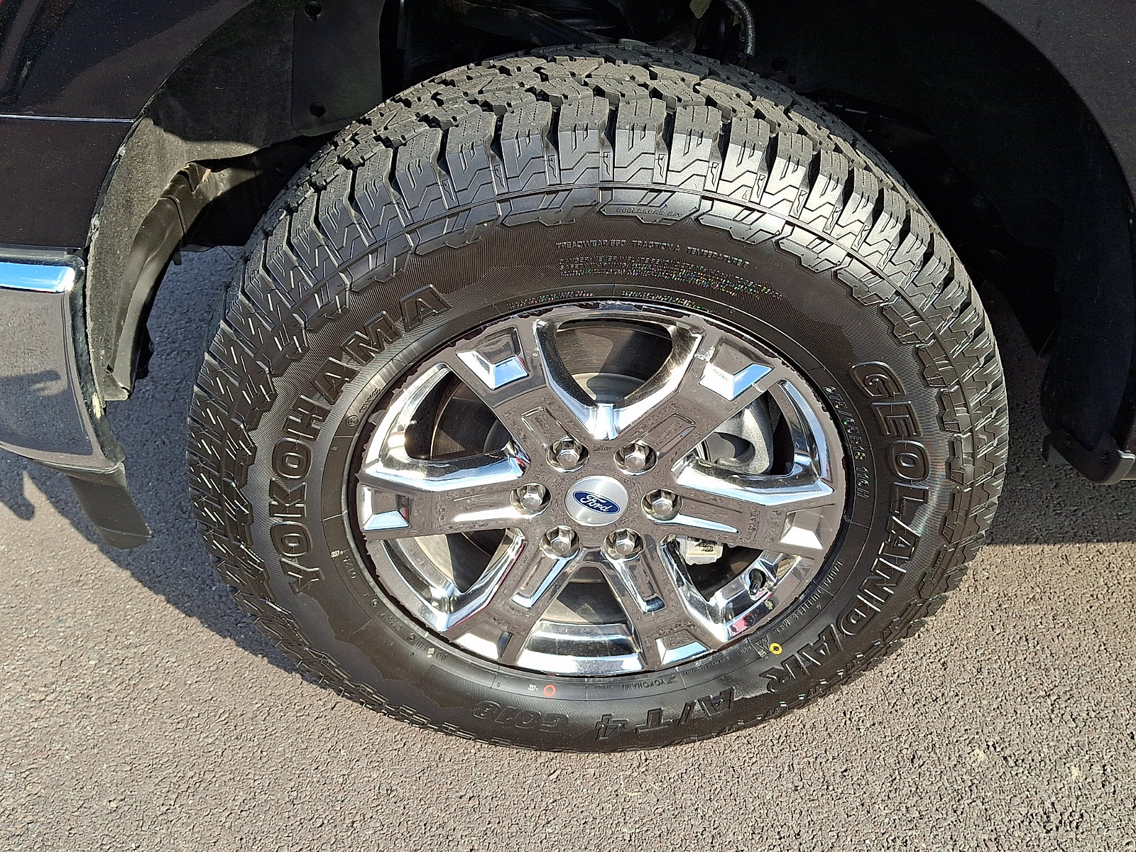 Certified 2022 Ford F150 XLT w/ XTR Package AWD/4WD image 28