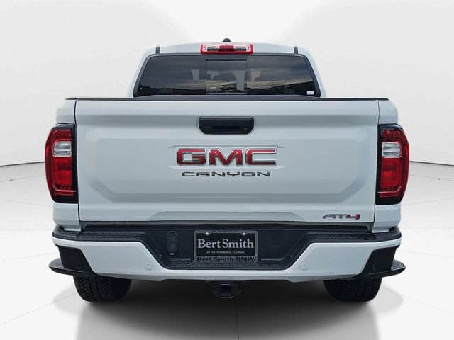 Used 2024 GMC Canyon AT4 w/ AT4 Premium Package AWD/4WD image 4