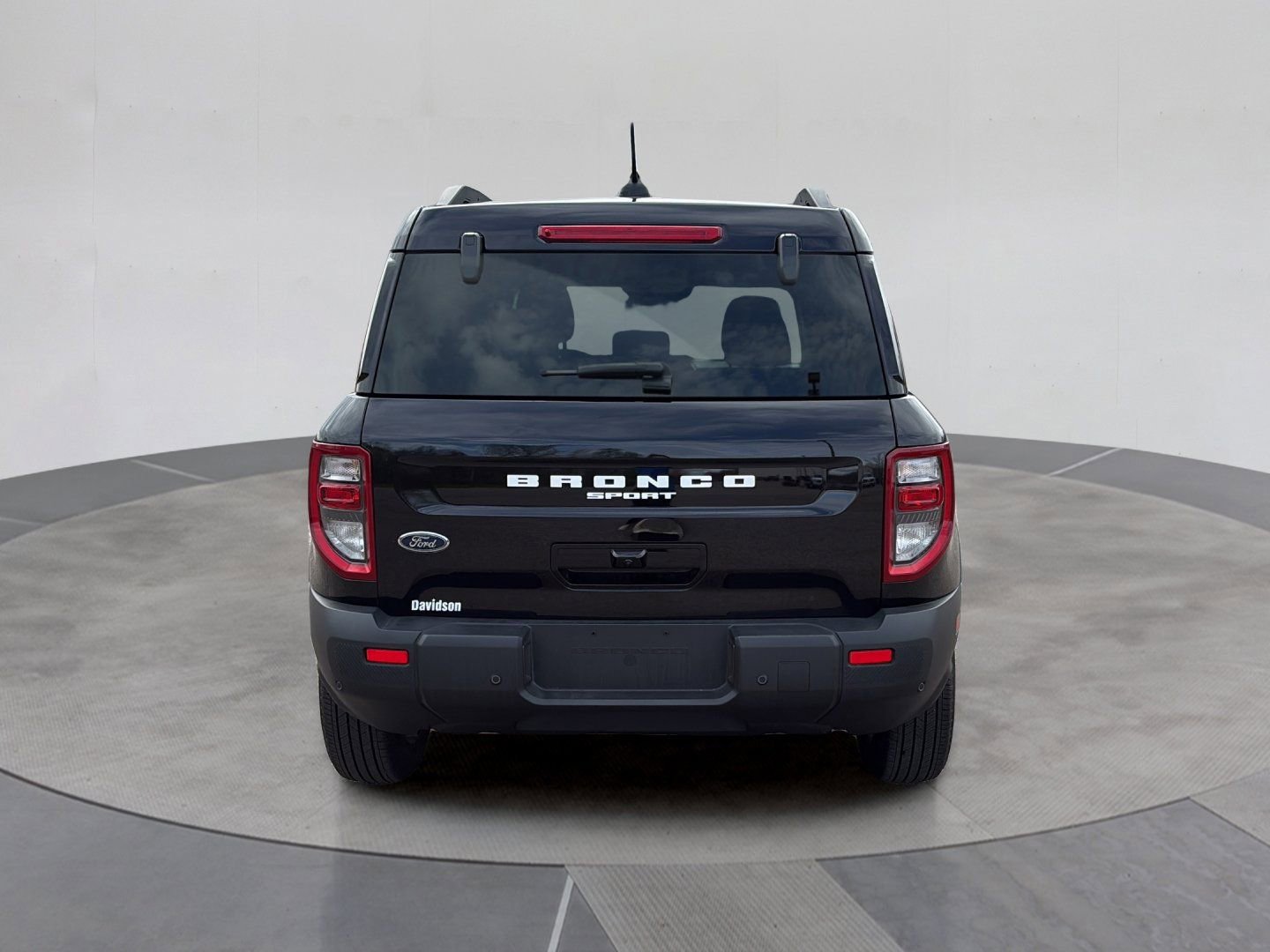 Certified 2025 Ford Bronco Sport Outer Banks w/ Outer Banks Tech Package+ AWD/4WD image 6