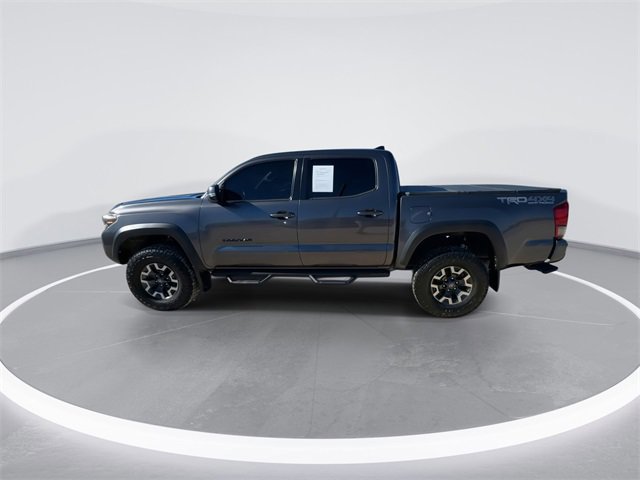 Used 2017 Toyota Tacoma TRD Off-Road image 11