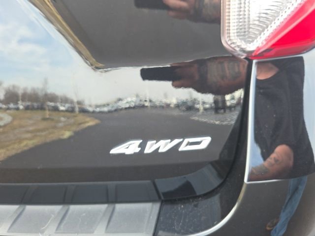 Certified 2023 Ford Explorer XLT w/ Equipment Group 202A image 17