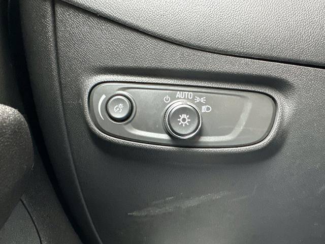 Used 2024 Chevrolet Equinox LT AWD/4WD image 23