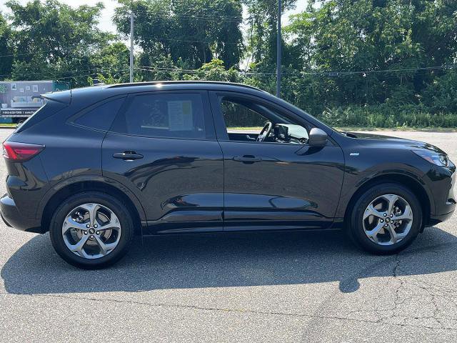 Certified 2024 Ford Escape ST-Line w/ Tech Pack #1 image 6